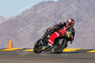 media/Oct-03-2022-Moto Forza (Mon) [[5f077a3730]]/Advanced Group/Session 4 (Turn 9)/